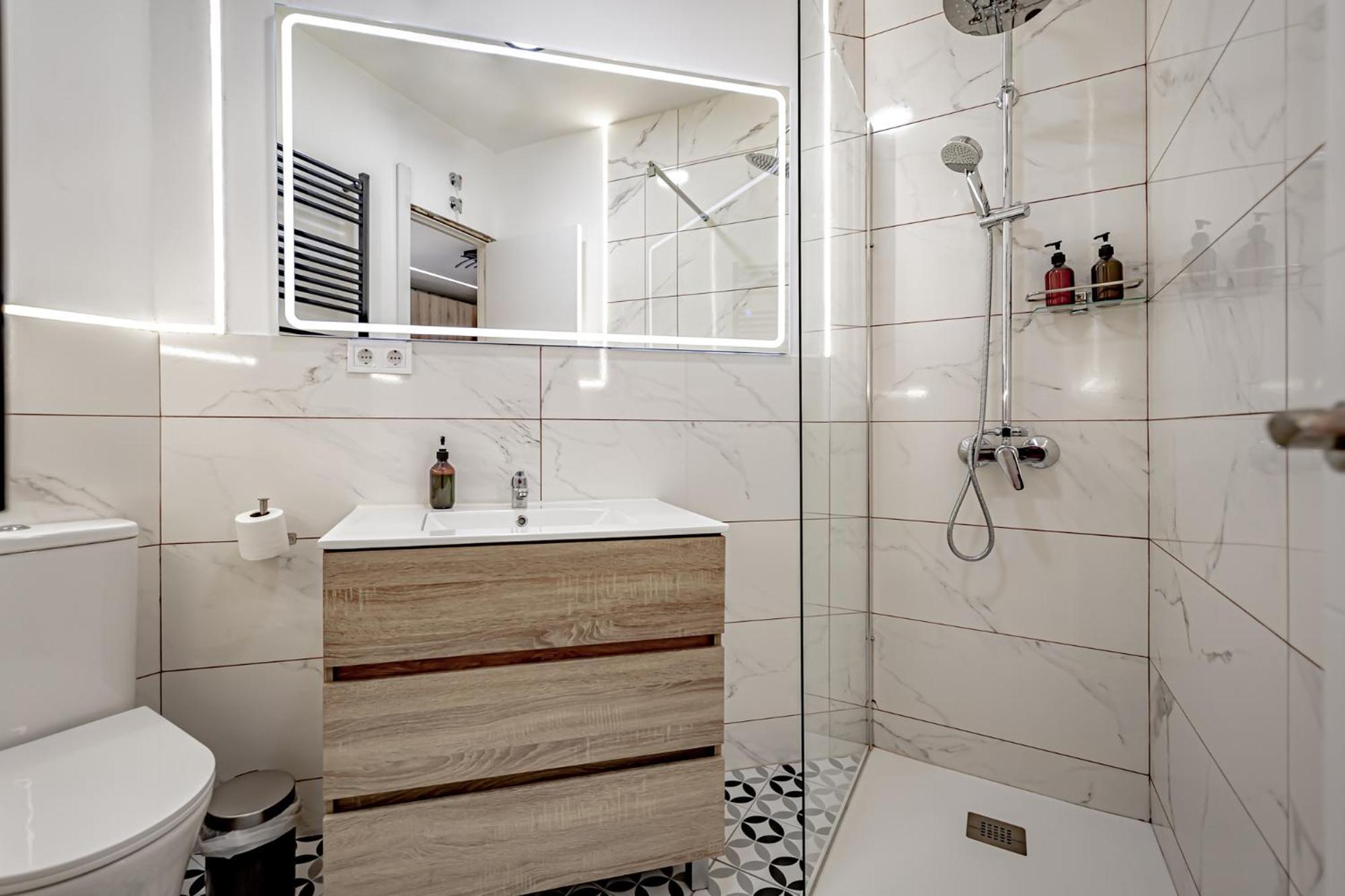 Apartamentos Santiago Cordero Madrid Bagian luar foto