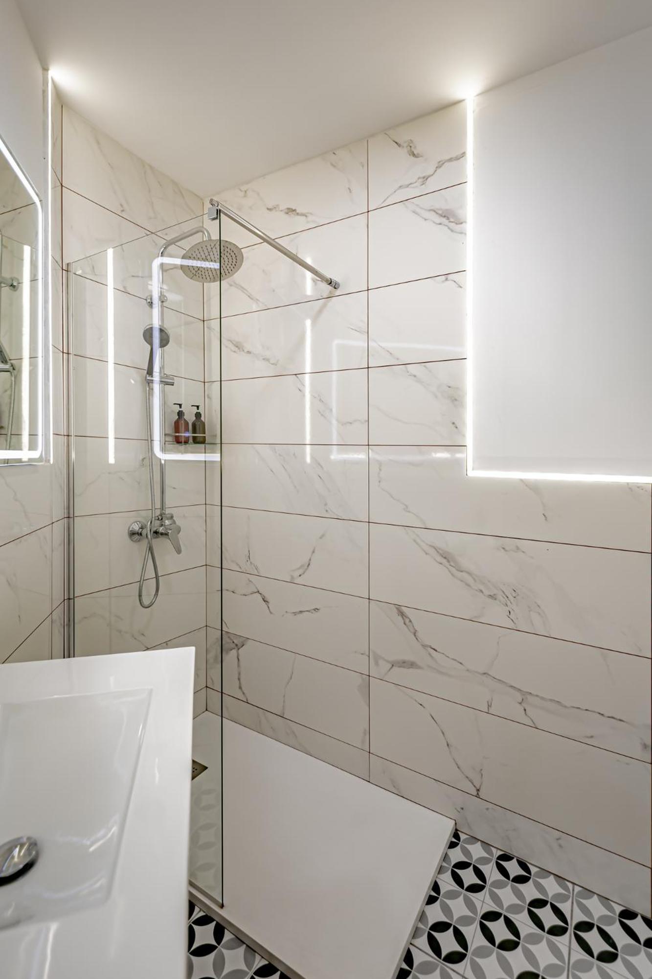 Apartamentos Santiago Cordero Madrid Bagian luar foto