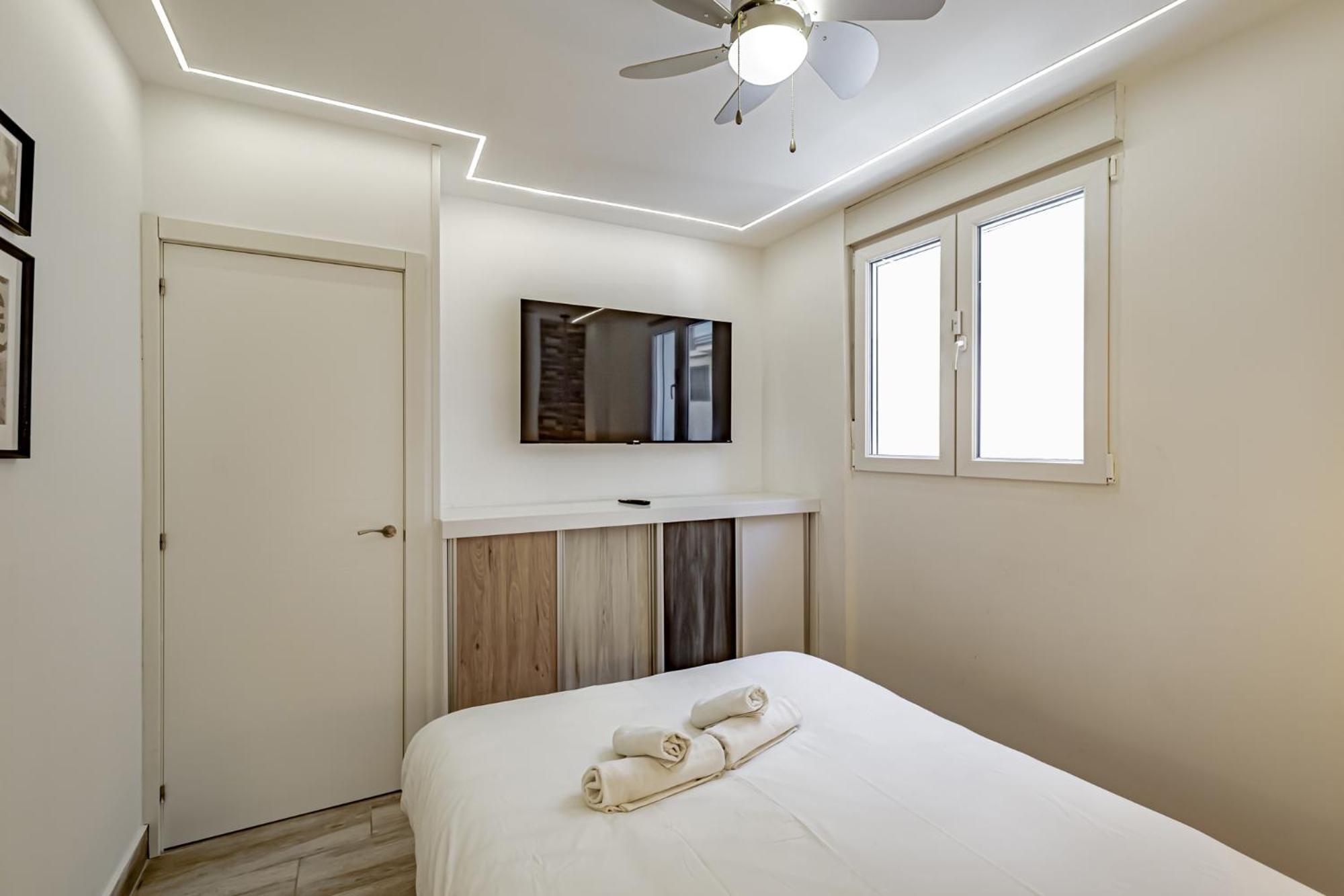 Apartamentos Santiago Cordero Madrid Bagian luar foto