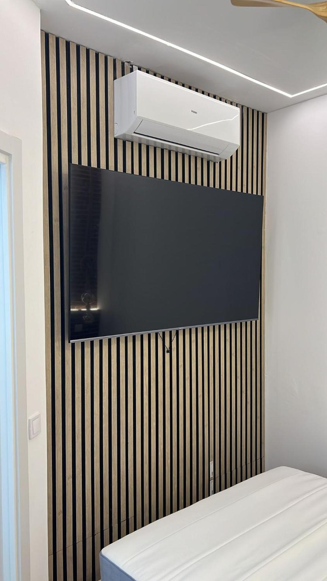 Apartamentos Santiago Cordero Madrid Bagian luar foto